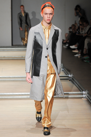 Comme des Garcons / - 2013